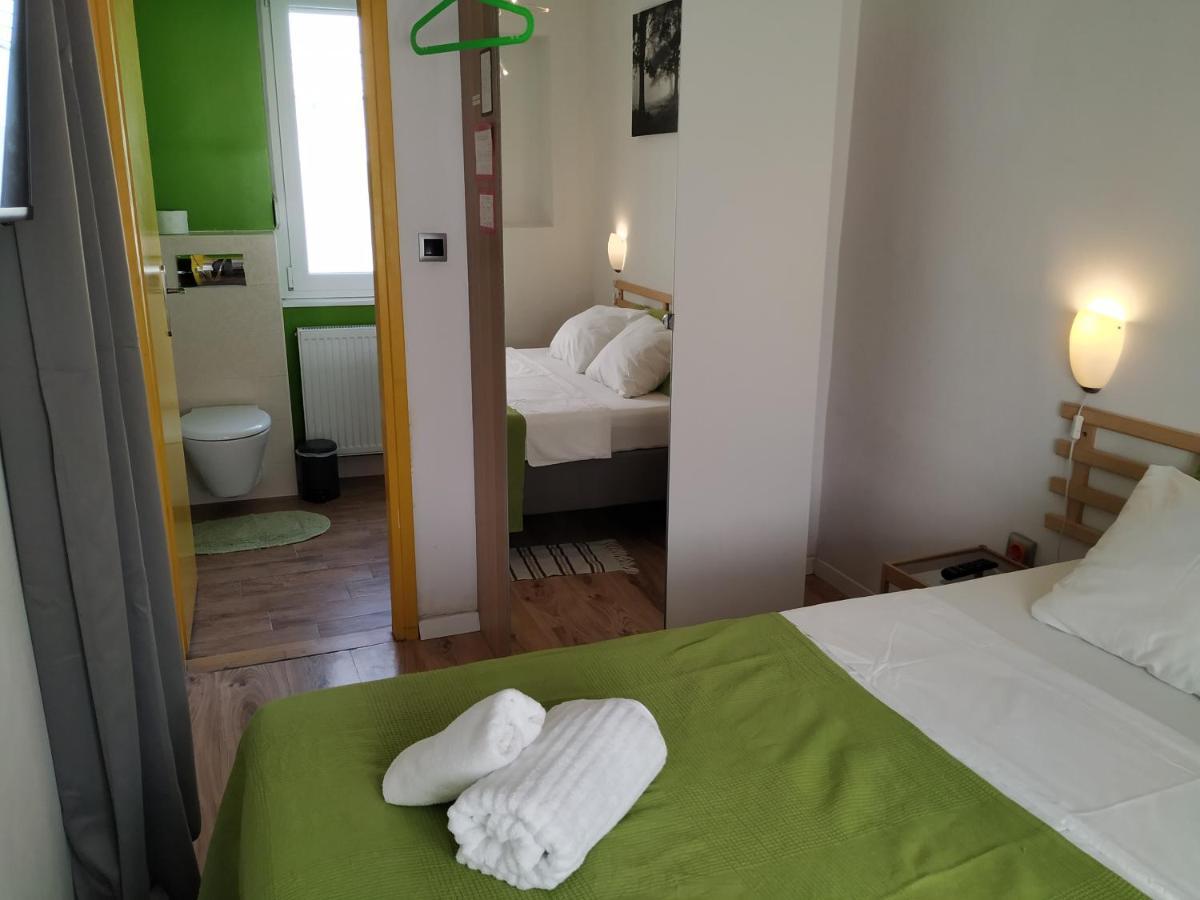 Two Flowers Apartments Zagreb Extérieur photo