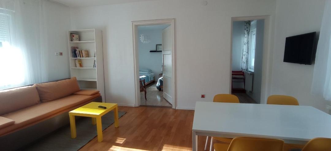 Two Flowers Apartments Zagreb Extérieur photo