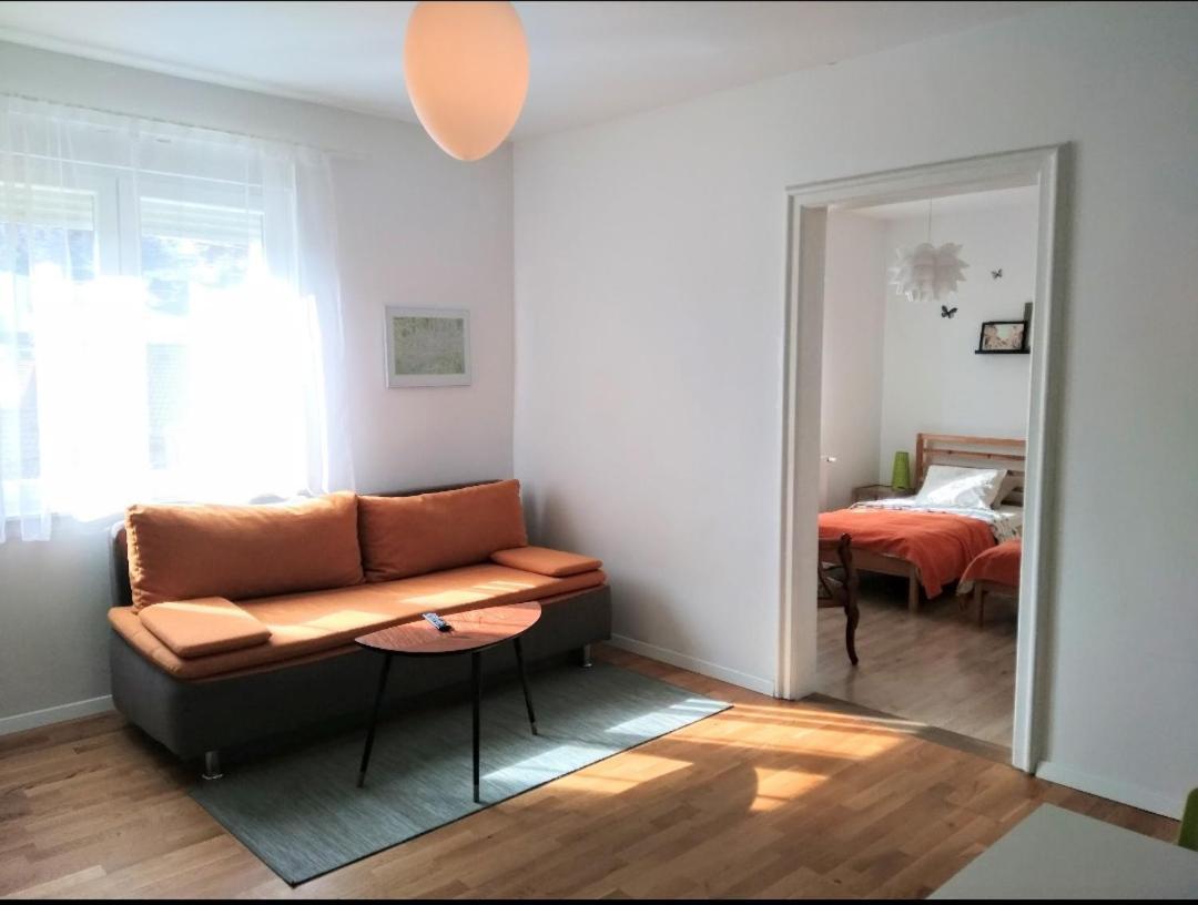 Two Flowers Apartments Zagreb Extérieur photo